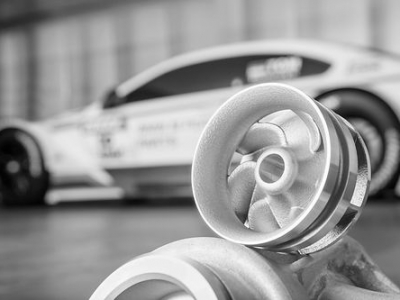 汽车制造融合新技术迎新变革